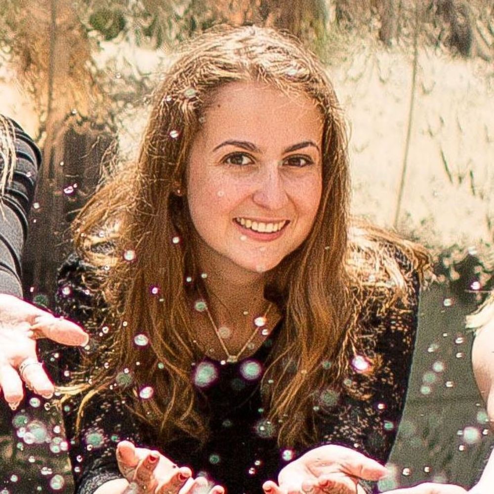 Meet your Posher, Christina